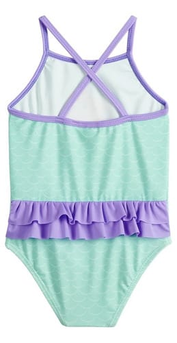 Maya entera sirenita niña