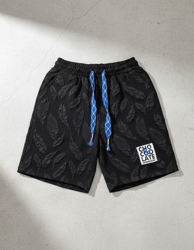 Short de Hombre Ancho y Suelto (Baggy) Estilo Board de Playa. Pantalón corto 3/4 (Tres Cuartos) con cordón ajustable, ideal para el verano. Tela fina, fresca y liviana. ¡Modelo nuevo de corte vin