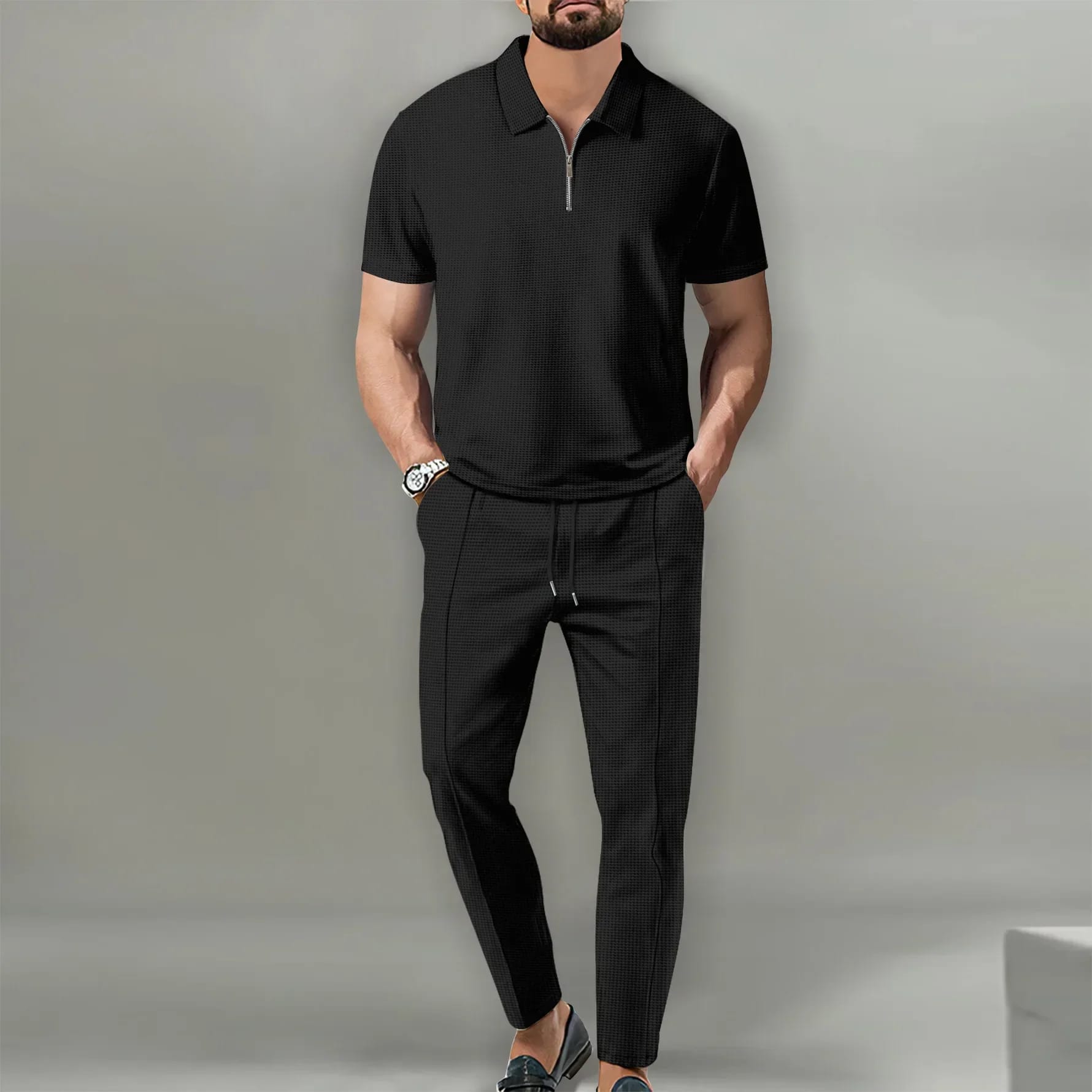 Conjunto Casual de Hombre Textura Waffle (2 Piezas). Nueva colección, estilo Europeo/Americano. Incluye camiseta de cuello cómodo y pantalón deportivo con cierre. Color sólido, máximo confo