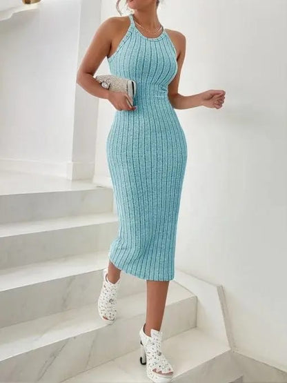 Vestido Midi Ajustado Con Cuello Halter Liso