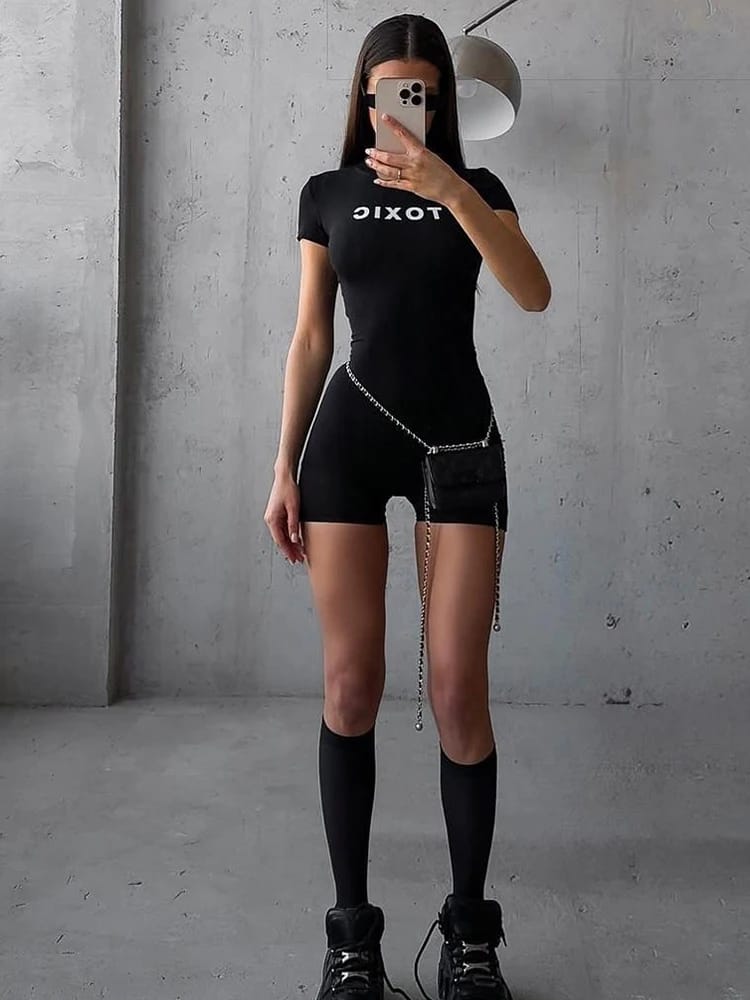 Enterito Corto Mujer Elástico Estampado Letras Urbano Playsu