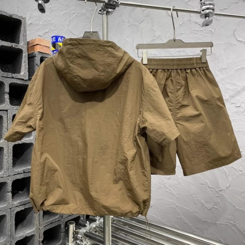 Conjunto casual de verano 2025 para hombre, de 2 piezas, con capucha, media cremallera, manga corta y shorts. Talle grande, con bolsillos amplios y corte suelto. Talles M-8XL.
