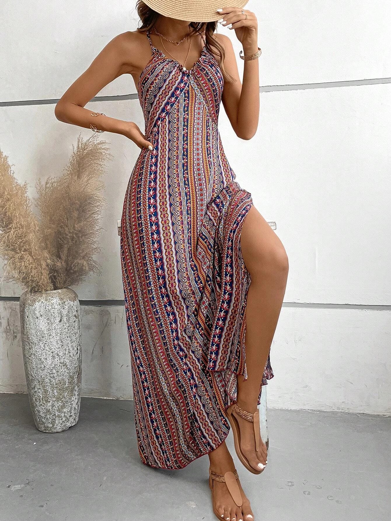 Vestido Largo de Verano para Mujer con Estampado Étnico, Espalda Descubierta y Tajo en Muslo, Estilo Boho con Volados, Ideal para Playa.