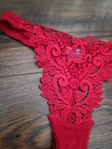 Tanga toda bordada al frente lisa atrás