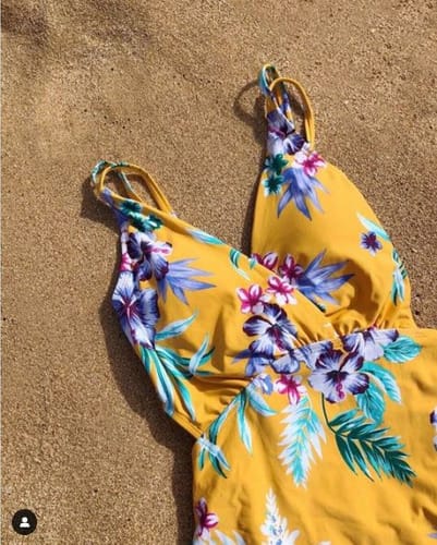 bikini dama entera flores 