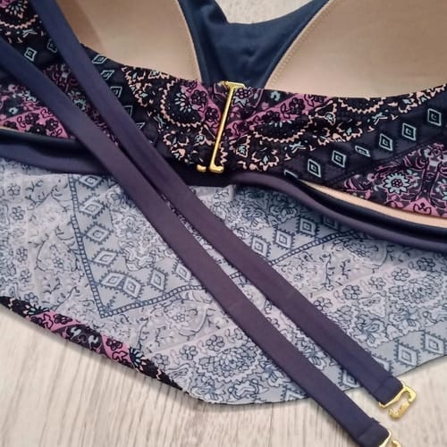 bikini dama top con vuelo