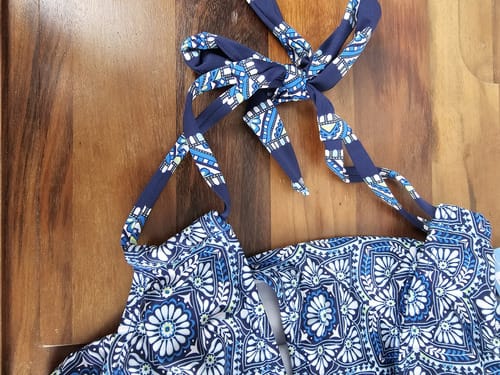 Bikini dama entero con margaritas 