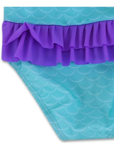 Maya entera sirenita niña