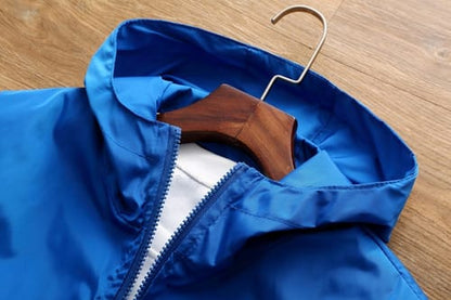 Campera hombre liviana nylon Pioneer