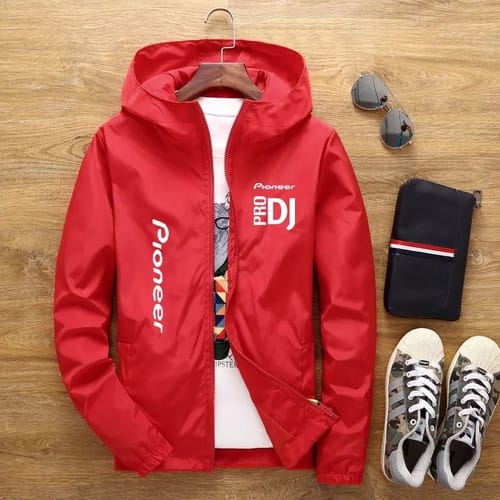 Campera hombre liviana nylon Pioneer