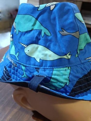 Gorro capelina niño ballenas