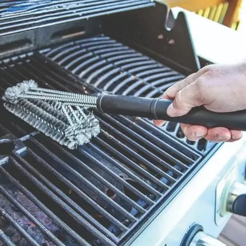 Cepillo metalico para parrilla