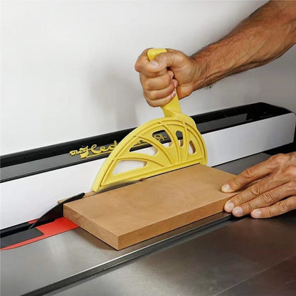 herramienta  de empuje  para mesa de corte  uso en taller carpintero  