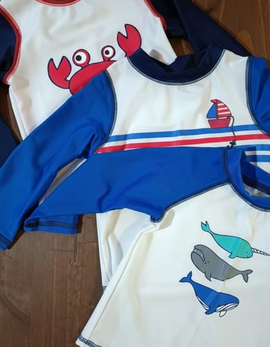 Camiseta baño niño ballena