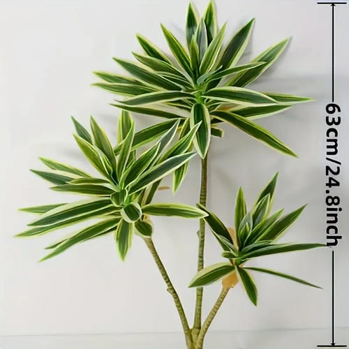 Planta sintetica con estilo palmera