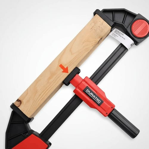 prensa carpintero con fijación lateral y cubierta protectora