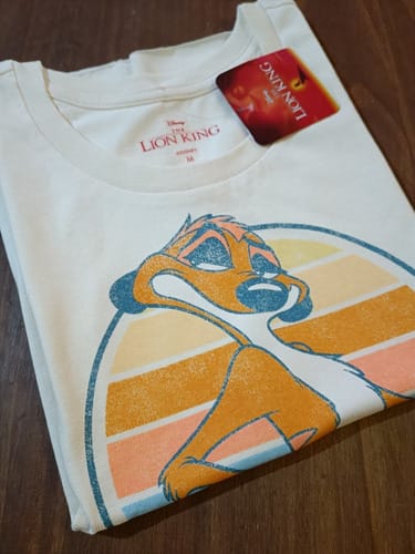 Musculosa dama Disney