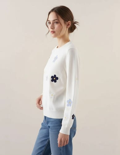 Buzo dama hilo con Flores de relieve