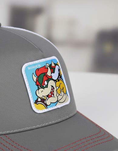 Gorra visera con parche Kupa