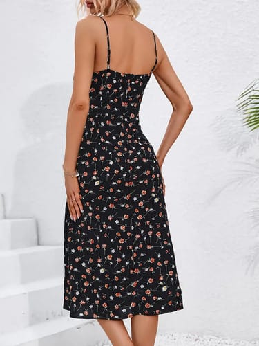 Vestido solera al cuerpo floreado