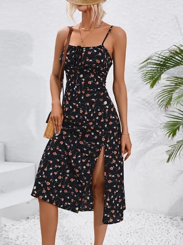 Vestido solera al cuerpo floreado