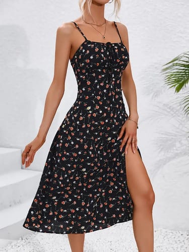 Vestido solera al cuerpo floreado