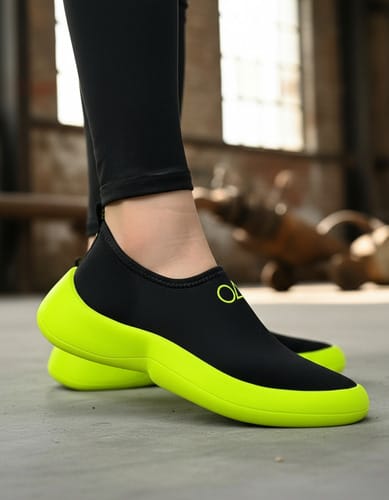 Zapatilla dama negra suela colores - Verde