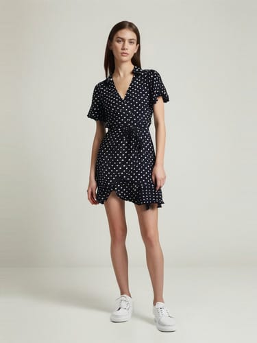 Vestido dama pintitas corto con mangas