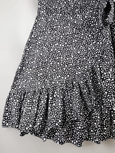 Vestido dama pintitas corto con mangas