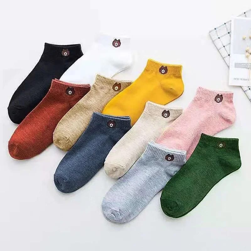 Set de 10 Pares de Soquetes de Mujer con Diseño de Osito. Medias Transpirables y Cómodas para Estilo Casual.