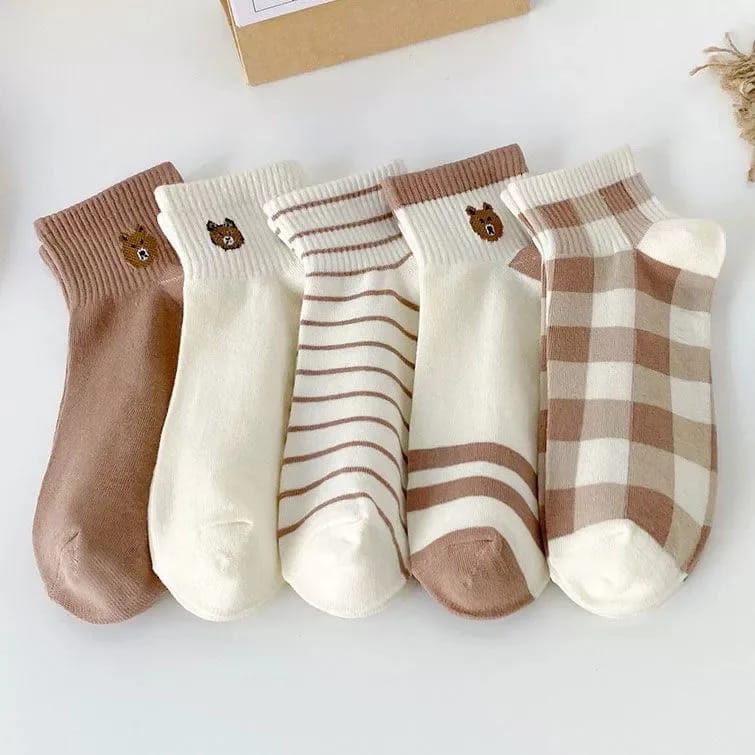 Set de 10 Pares de Soquetes de Mujer con Diseño de Osito. Medias Transpirables y Cómodas para Estilo Casual.