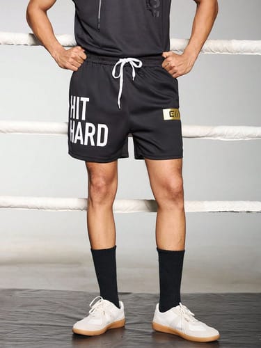 Short hombre hit hard