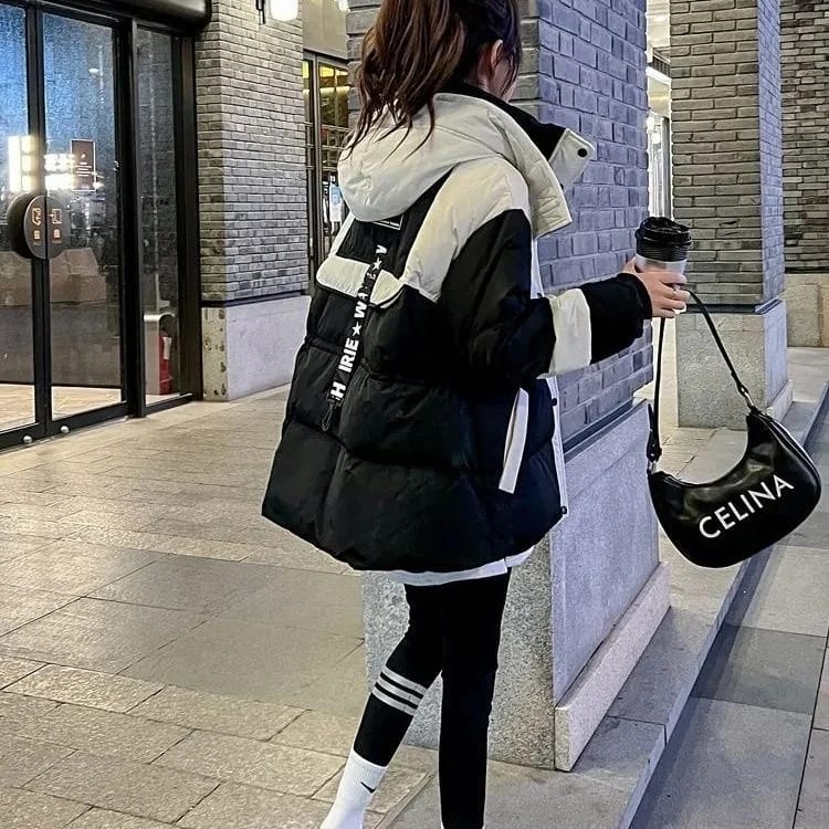 Campera Parka Larga Mujer Negra Oversize con Capucha y Relleno Abrigado