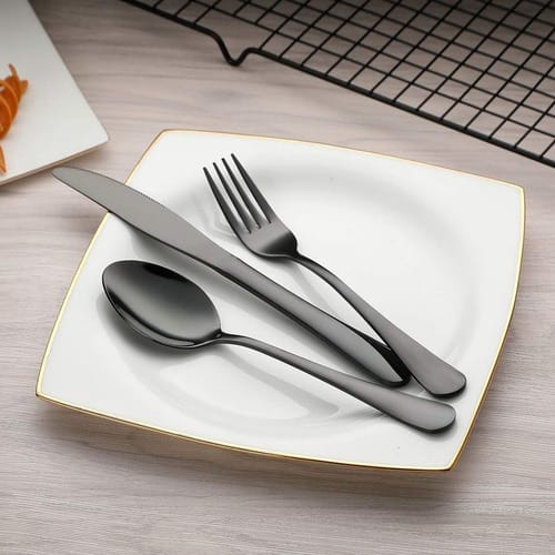 SeT de 7 cubiertos con estuche