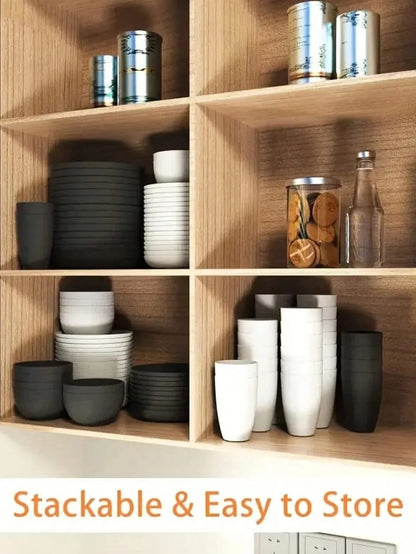 Set de vajilla de plástico reutilizable de 4, 16 o 24 piezas. Incluye platos, bowls y vasos, perfecto para picnics familiares y uso escolar.