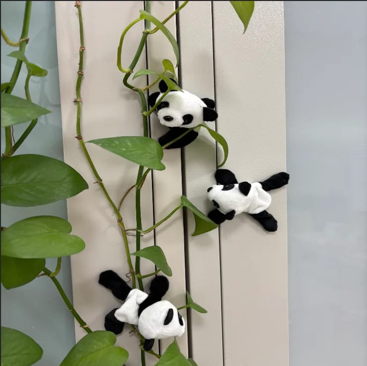 Imán de Panda de Peluche Suave y Lindo - Decoración para Heladera y Pizarra. Ideal para Regalo y Organizar.