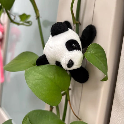 Imán de Panda de Peluche Suave y Lindo - Decoración para Heladera y Pizarra. Ideal para Regalo y Organizar.
