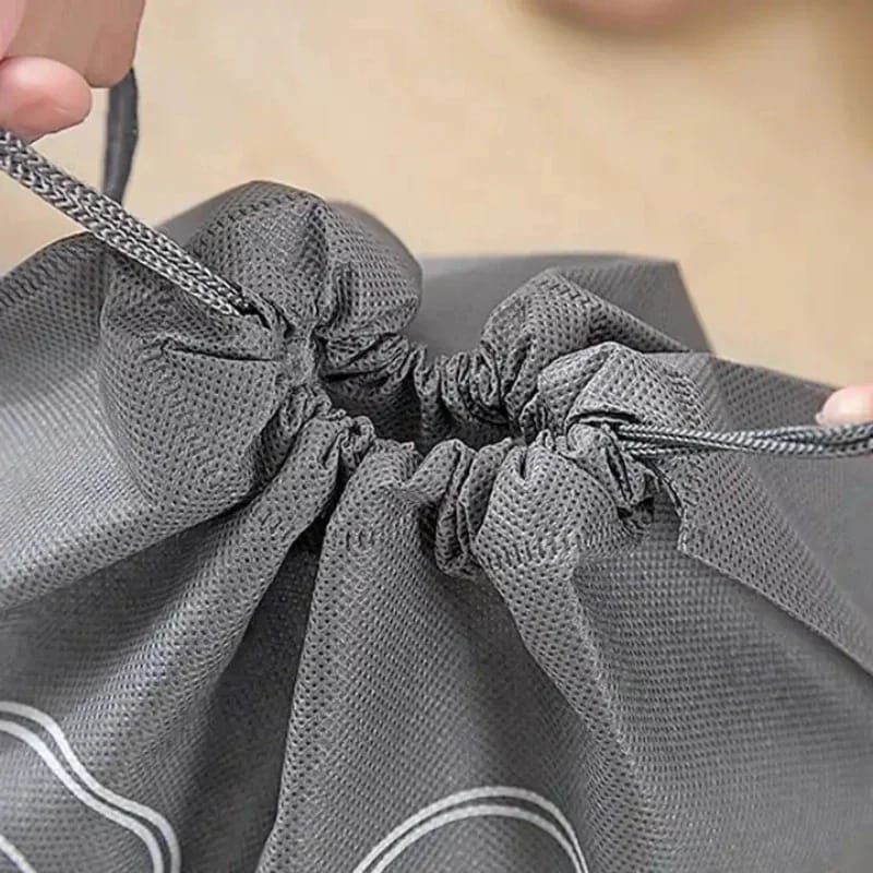 Bolsas organizadoras y protectoras de calzado para viaje y almacenamiento. Material no tejido, antipolvo y portátiles.