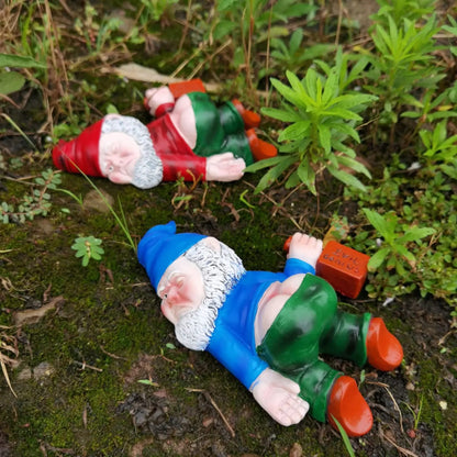 Gnomos de Jardín Borrachos de 15cm: Estatuas Divertidas de Resina para Decoración del Hogar. Adornos Caprichosos para Interior y Exterior de EcoResina Resistente al Clima.