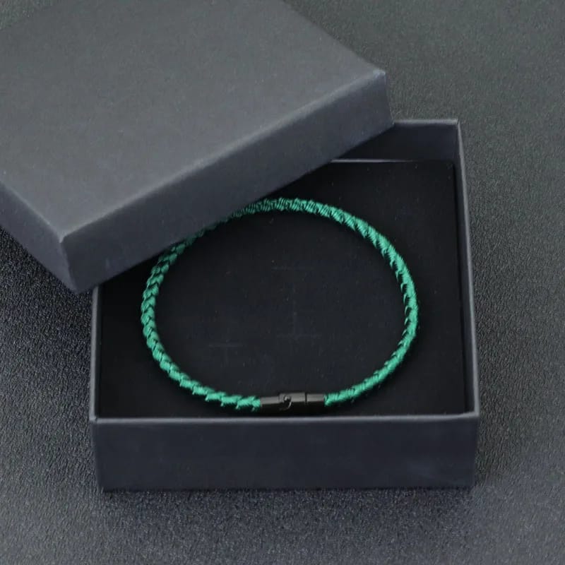 Pulsera de Cuerda Roja de Nylon para Hombre y Mujer. Diseño magnético para pareja, amuleto de la suerte, prosperidad y riqueza.