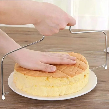 Cortador Rebanador de Pasteles y Tortas de Altura Ajustable de Acero Inoxidable. Utensilio de Repostería para Cortar Capas de Bizcocho.