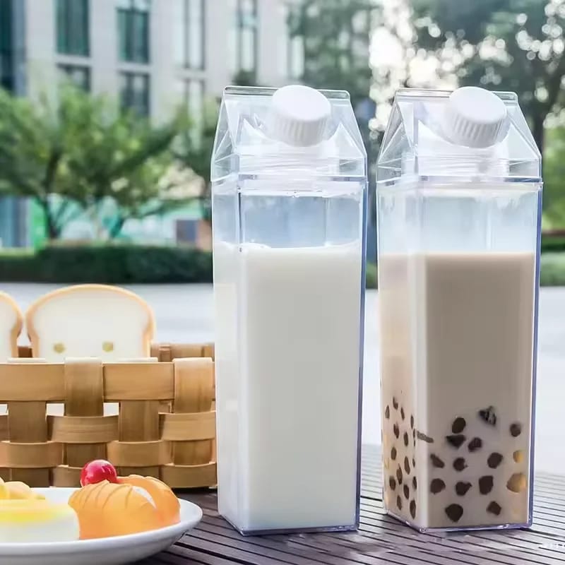 Botella de Agua Transparente Diseño Caja de Leche 500/1000ml. Estilo Coreano, Juvenil y Portátil de Gran Capacidad.