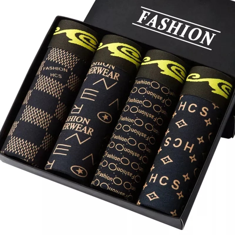 Set de  cuatro calzoncillos Negro con letras