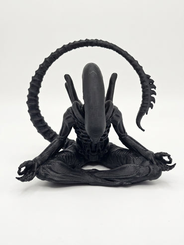 Adorno Alien Meditando Diseño Creativo Coleccionable
