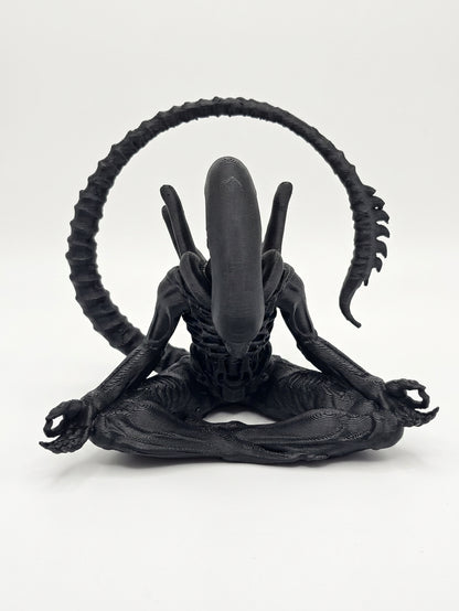 Adorno Alien Meditando Diseño Creativo Coleccionable