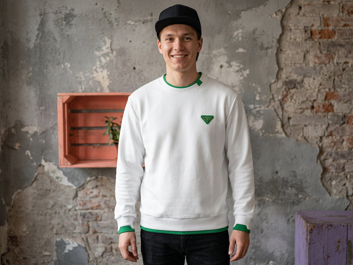Buzo hombre hilo detalles en verde