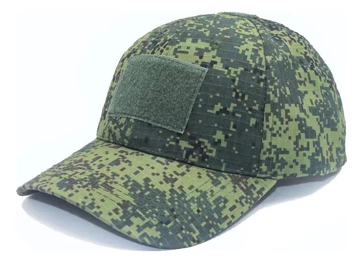 Gorra visera con parche camuflado