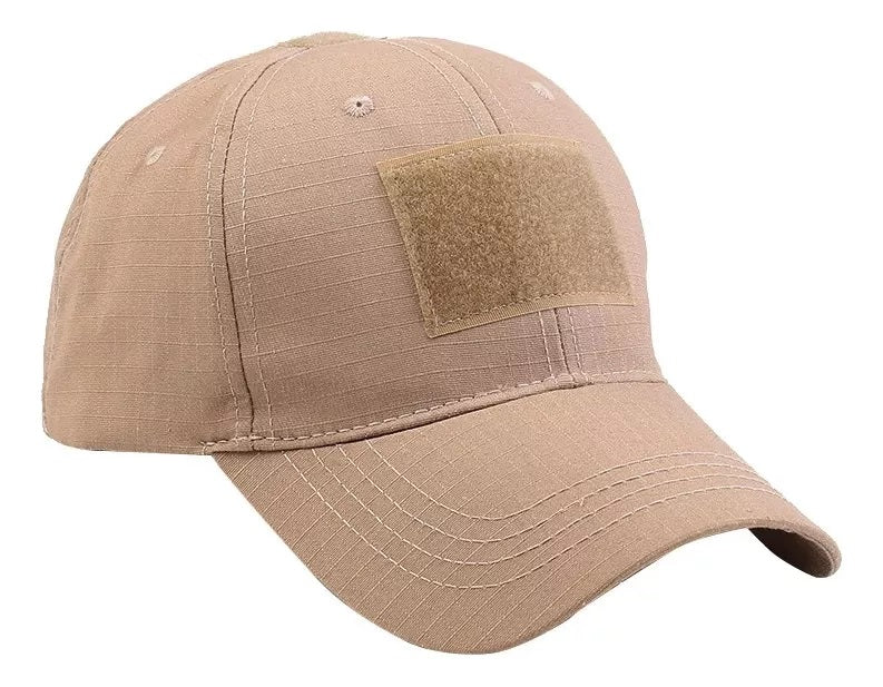 Gorra visera con parche camuflado