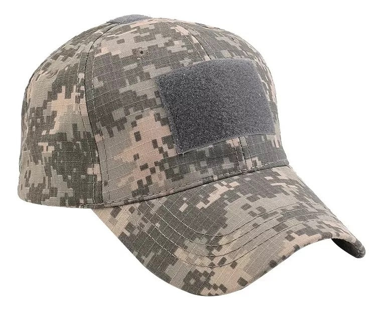 Gorra visera con parche camuflado