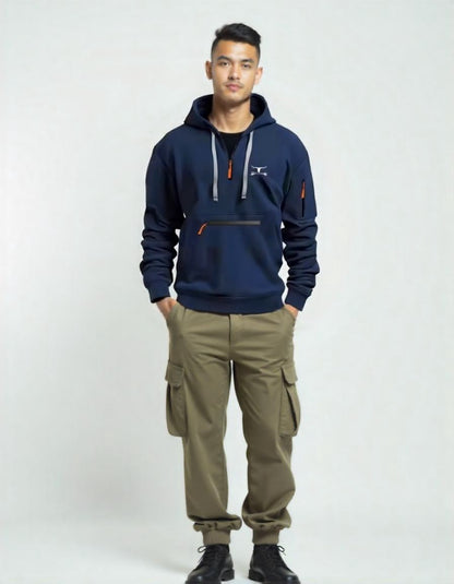 Buzo hombre canguro  con capucha y bolsillo frontal